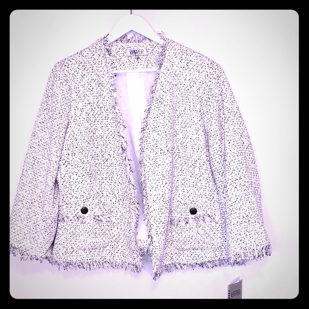 Fall French-girl Chic: b/w tweed blazer NWT. 18